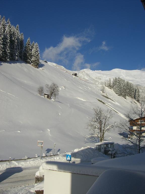 טוקס Gaestehaus Alpenland מראה חיצוני תמונה